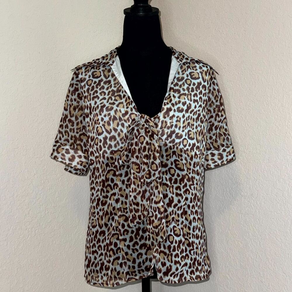BCBG Max Azria Blouse Top Women's Medium Leopard Print Short Sleeve Button-Up